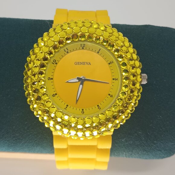 Geneva Yellow Resin band watch. - Picture 1 of 3